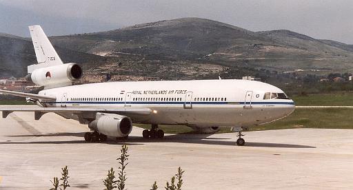 2001-04 Split DC10 KLu.jpg